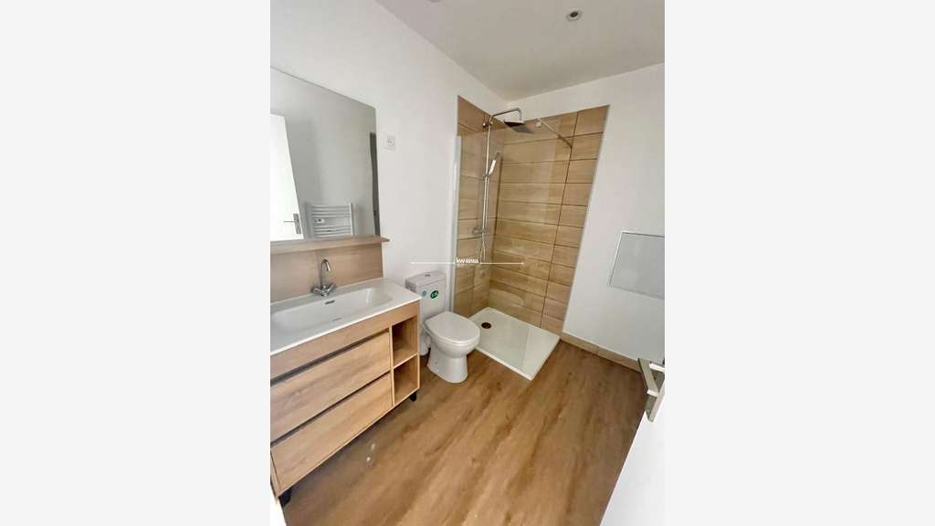 Immeuble de 140m² à vendre au centre de Lomme