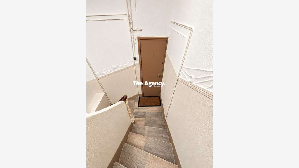 " IMMEUBLE 5 LOTS 1ER ARD - THIERS "