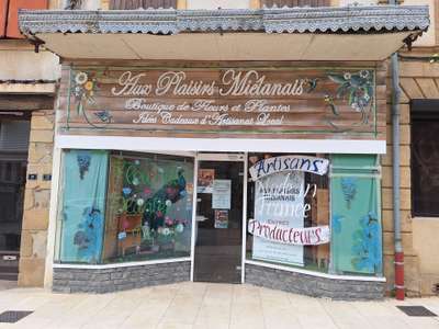 ? URGENT IMMEUBLE À VENDRE AU CŒUR DU CENTRE H