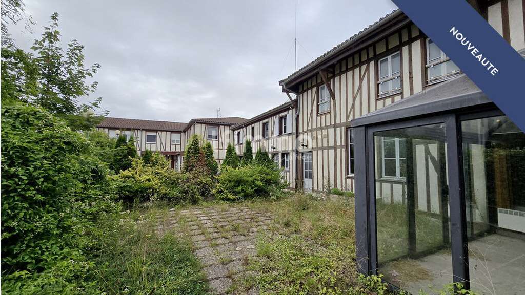 Ensemble immobilier St-Amand sur Fion