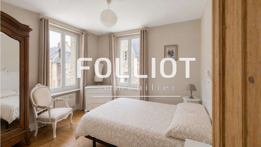 Vente Immeuble local 144m² Saint Jean le Thomas 
