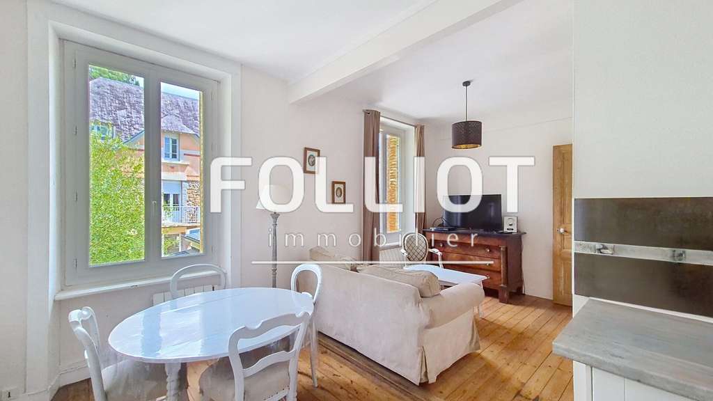 Vente Immeuble local 144m² Saint Jean le Thomas 