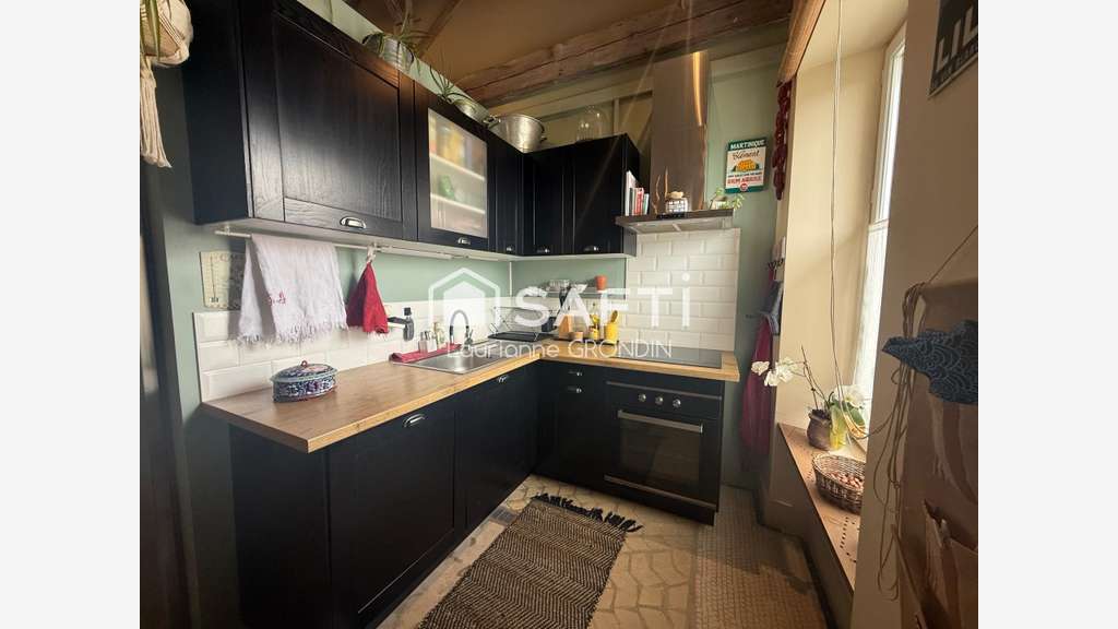Immeuble hybride habitation+ Studio à St-Porchaire