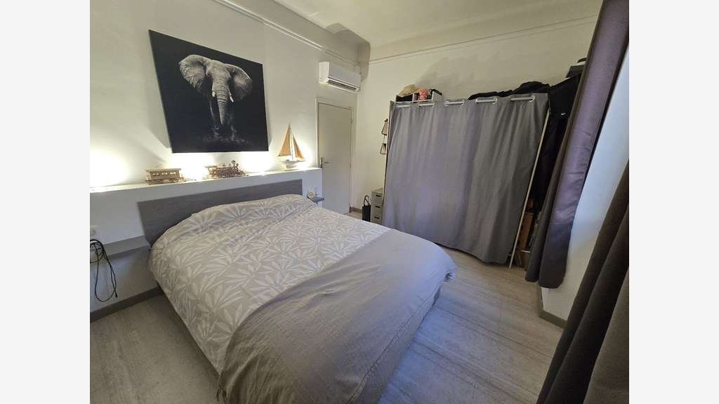 Vente immeuble de rapport avec 2 garages Salmiech