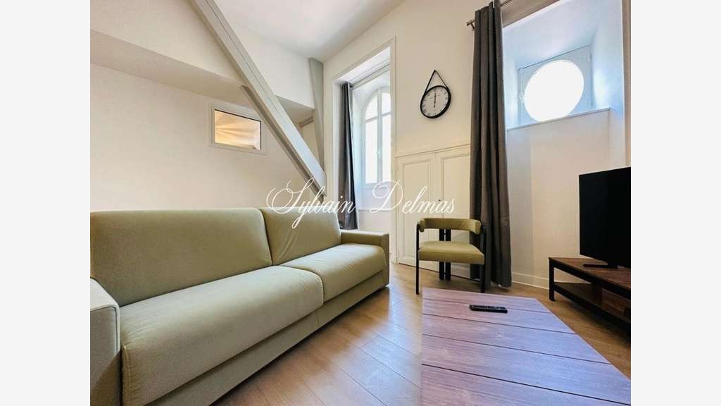 Immeuble à vendre proche gare au centre de Tours