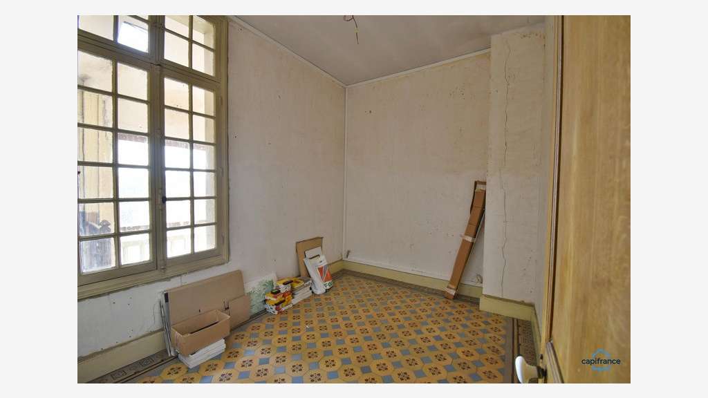 Immeuble à vendre VALENCAY (36)