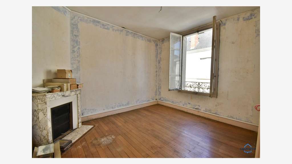 Immeuble à vendre VALENCAY (36)
