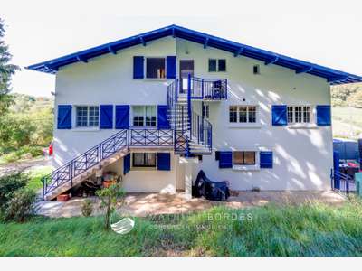 ENSEMBLE IMMOBILIER DE 309 M² - 3 APPARTEMENTS 
