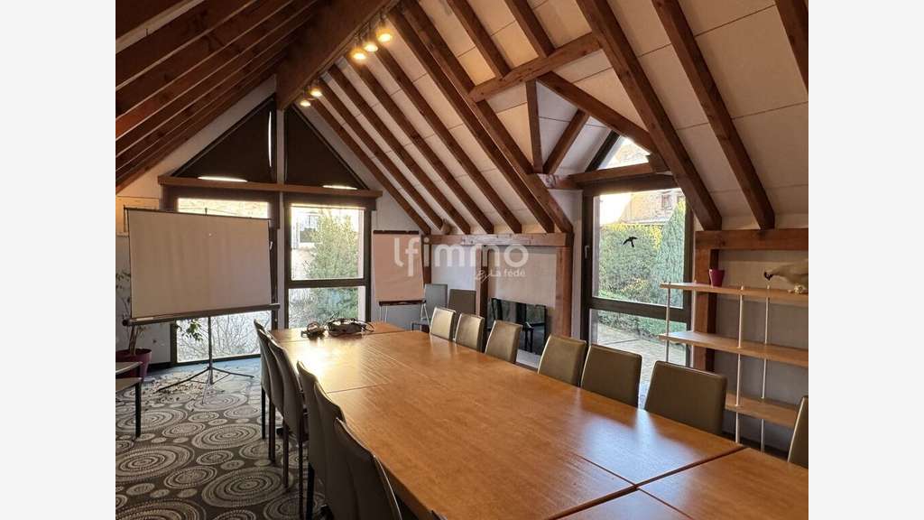 AV ensemble immobilier hôtel restaurant Westhalten