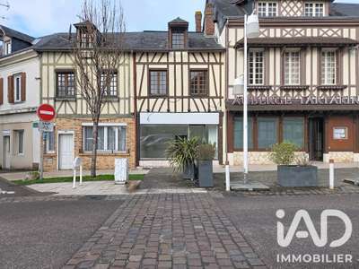 Vente immeuble mixte en centre-ville de Duclair