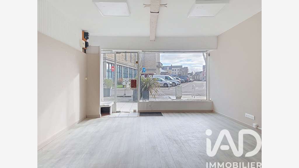 Vente immeuble mixte en centre-ville de Duclair