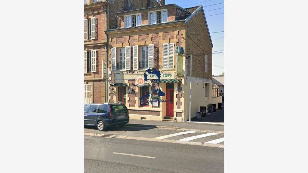 Vente murs + appart 106m² à Charleville-Mézières