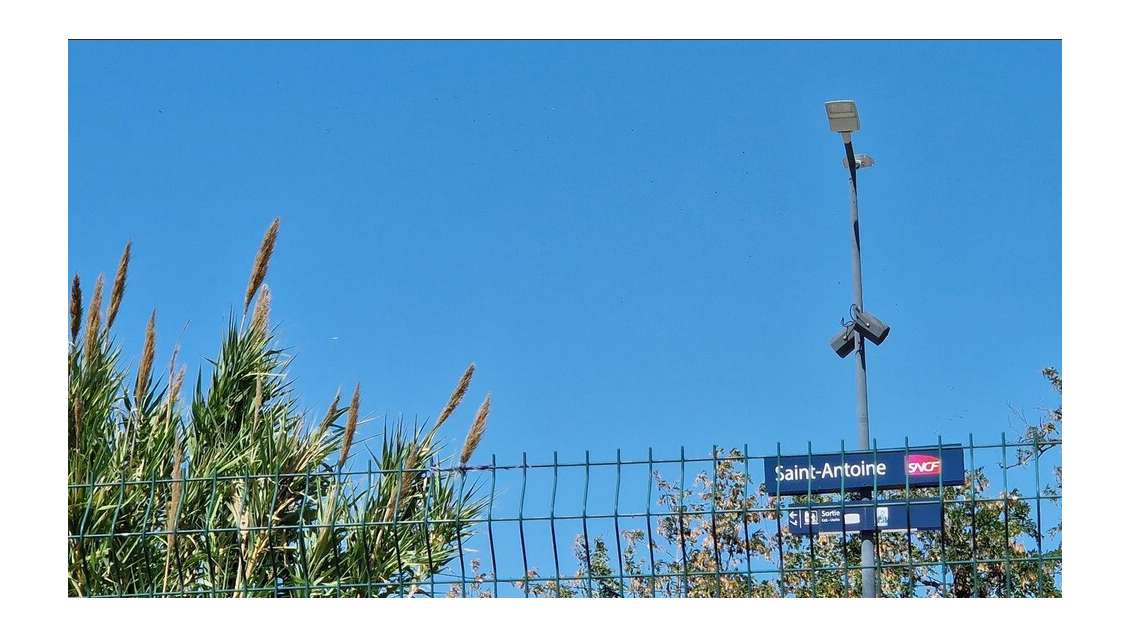 Vente immeuble 430 m2 loué Marseille 13015