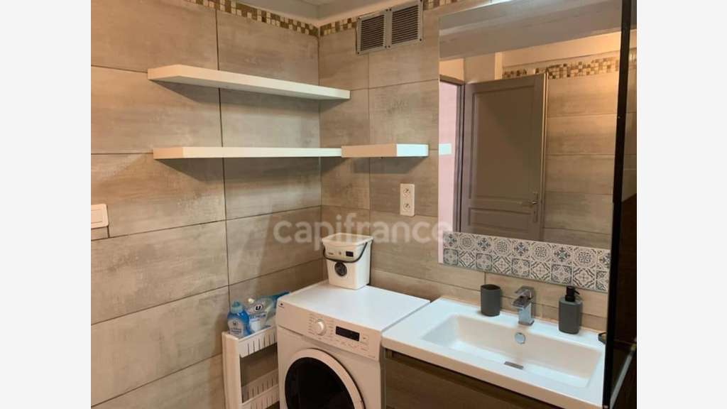Vente immeuble caractère 280m² coeur Aigues-Mortes