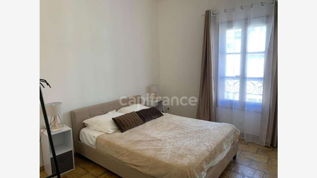 Vente immeuble caractère 280m² coeur Aigues-Mortes