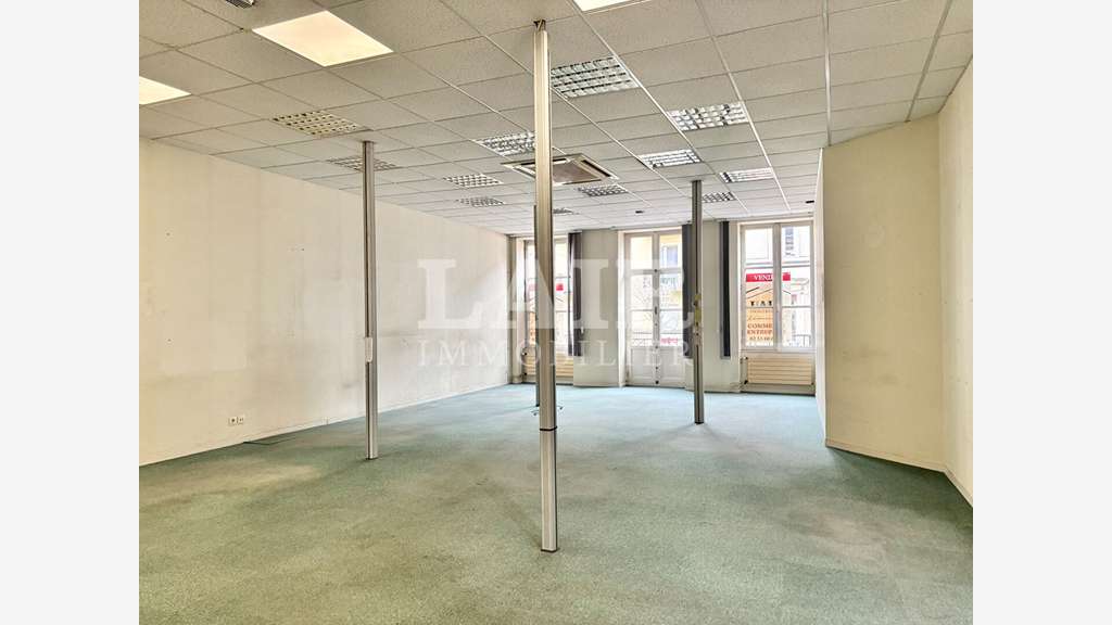 Immeuble de caractère plein centre d'Alençon