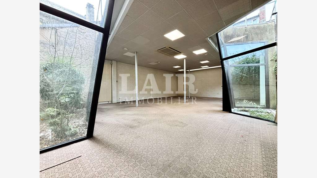 Immeuble de caractère plein centre d'Alençon