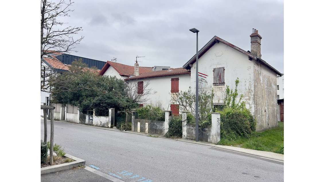 A cheval sur Anglet et Biarritz, découvrez cet ens