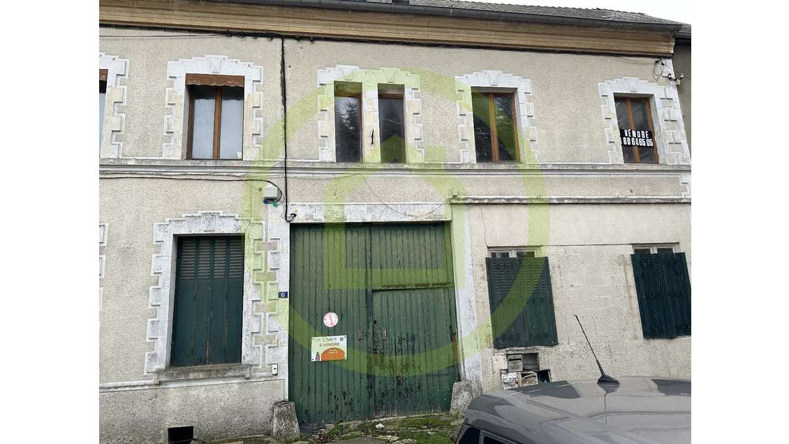 A immeuble à Ansauvillers, à 30' de Beauvais,
