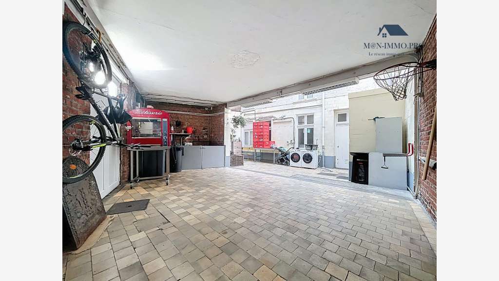 Immeuble mixte à vendre à Armentières Rent 9.5%