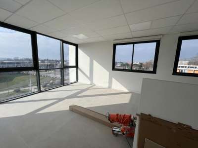 Vente local commercial neuf de 44m² à Avignon
