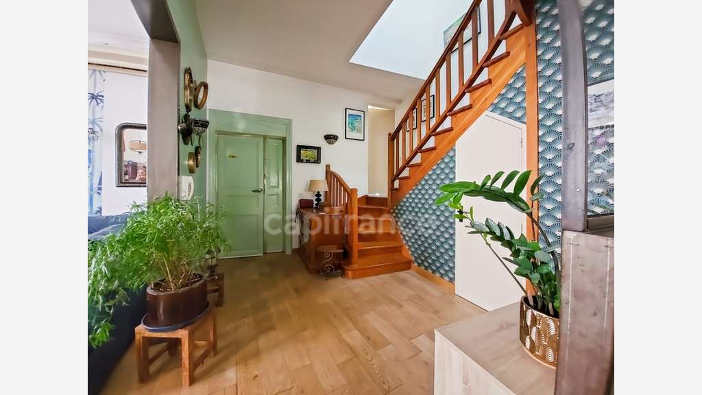 Immeuble de caractère 178m² à vendre Avignon (84)