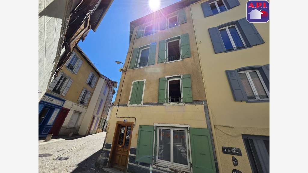 Immeuble pour investissement à Ax-les-Thermes