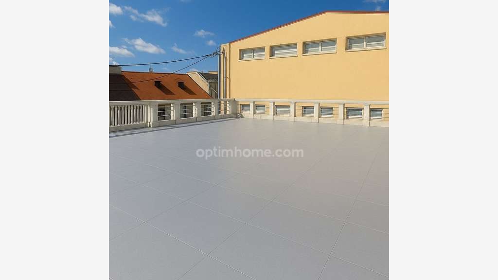 AV immeuble loft 360m² sur 3 niveaux à Basse-Terre