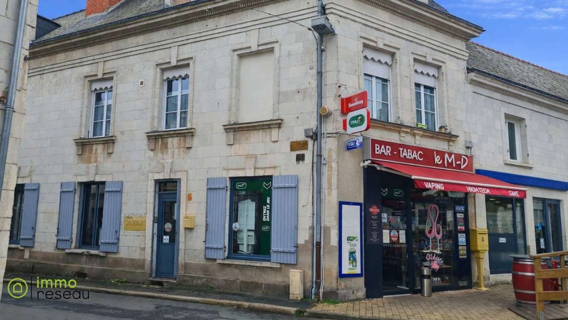 Vente immeuble de rapport à Beaufort-en-Vallée 