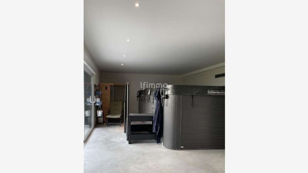 AV ensemble immobilier mixte neuf 298m² à Beinheim