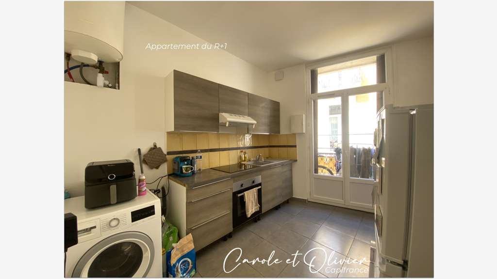 Immeuble de 4 log 143m² + garage à vendre Béziers