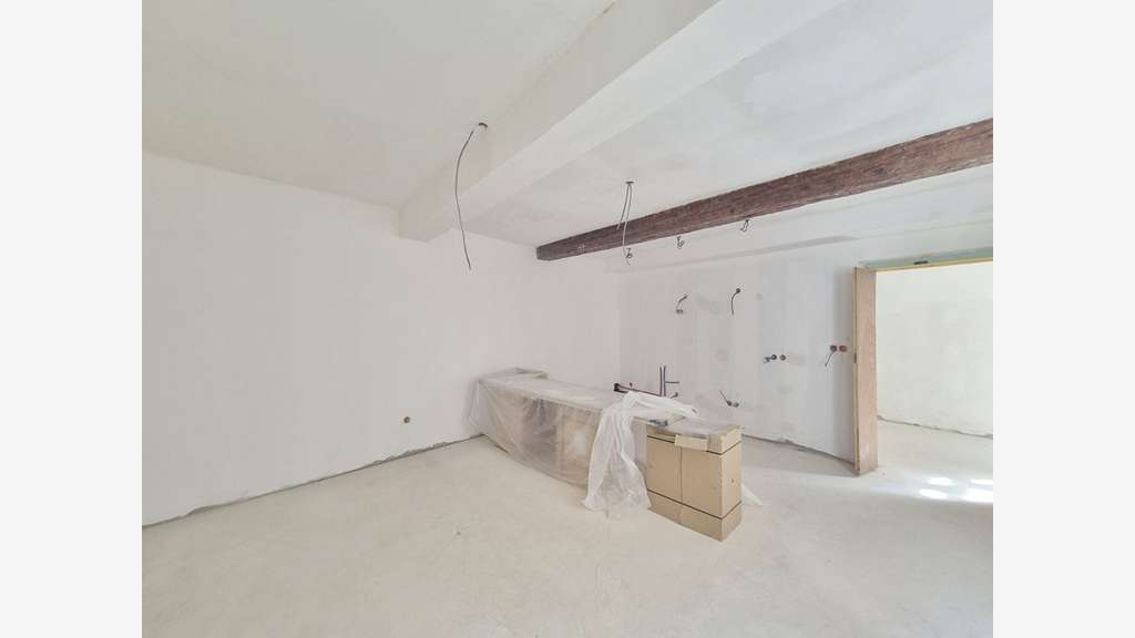 A vendre immeuble 144m² à fort potentiel à Béziers