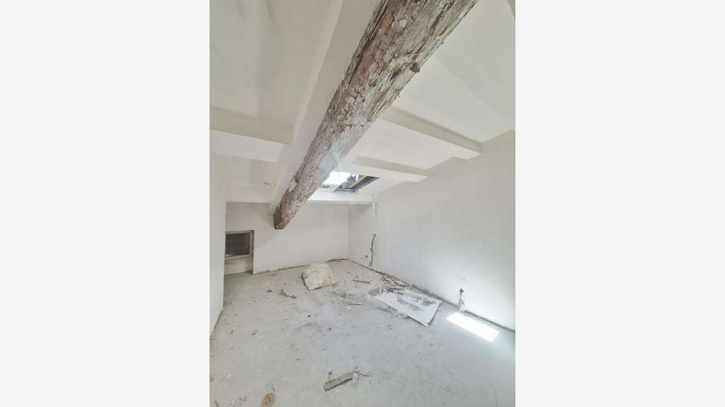 A vendre immeuble 144m² à fort potentiel à Béziers