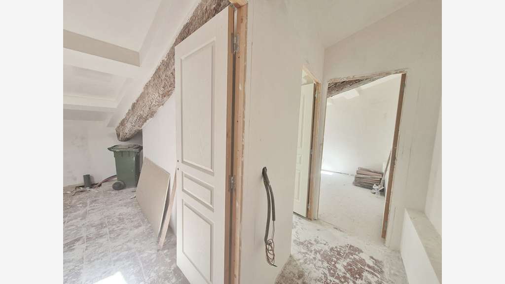 A vendre immeuble 144m² à fort potentiel à Béziers