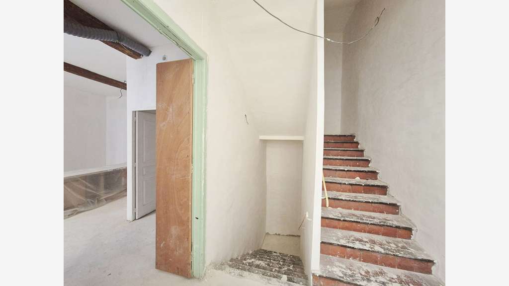 A vendre immeuble 144m² à fort potentiel à Béziers