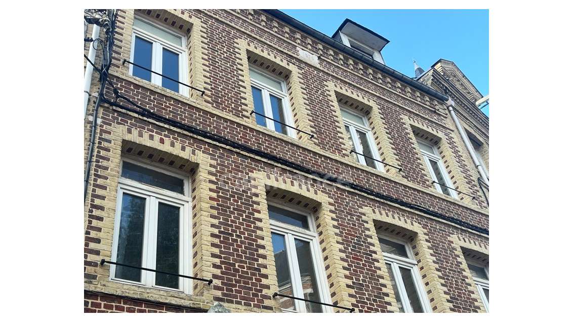 Vente immeuble 3 apparts + local 100m² à Bolbec