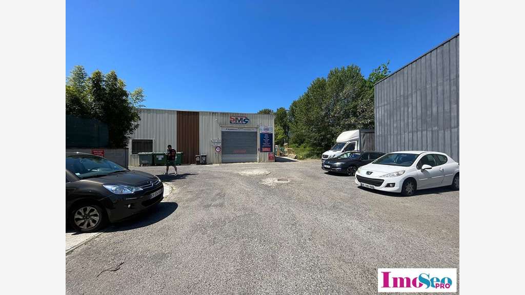 Vente entrepôt investissement locatif Bordeaux