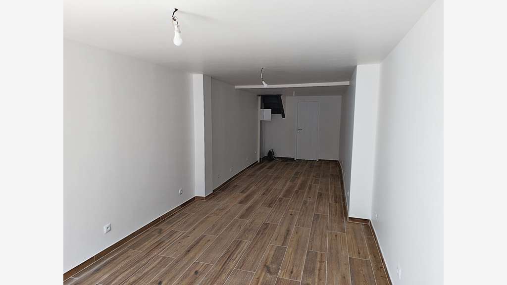 Vente immeuble 4 lots plein centre  Bourg-Achard