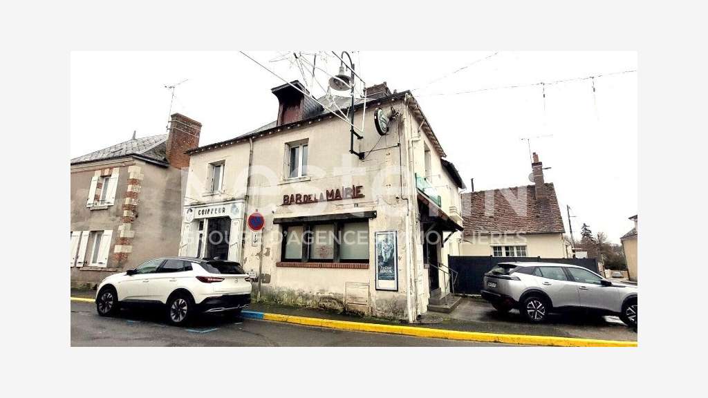 Vente immeuble mixte avec local loué à Bracieux