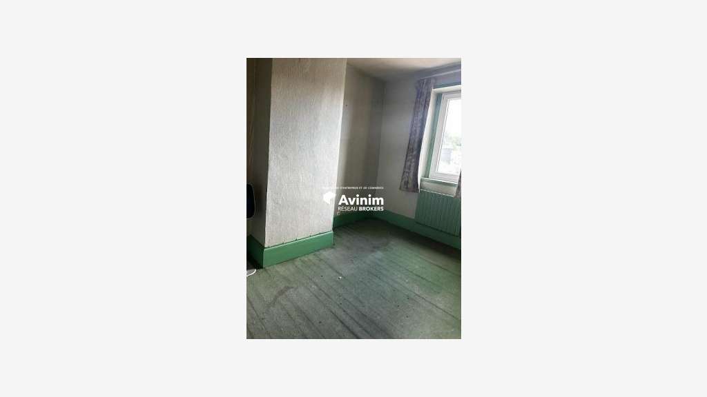 Vente immeuble mixte 745m² en centre ville Brionne