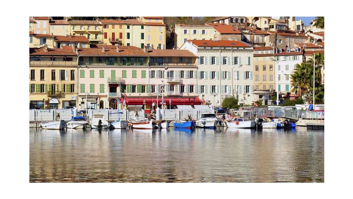 Vente immeuble locatif saisonnier Cannes Port