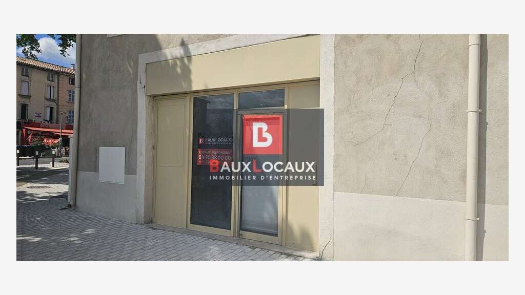 AV immeuble mixte 290m² Carpentras Place de Verdun