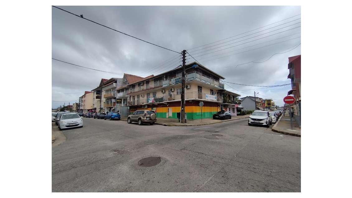 Immeuble à vendre à Cayenne centre
