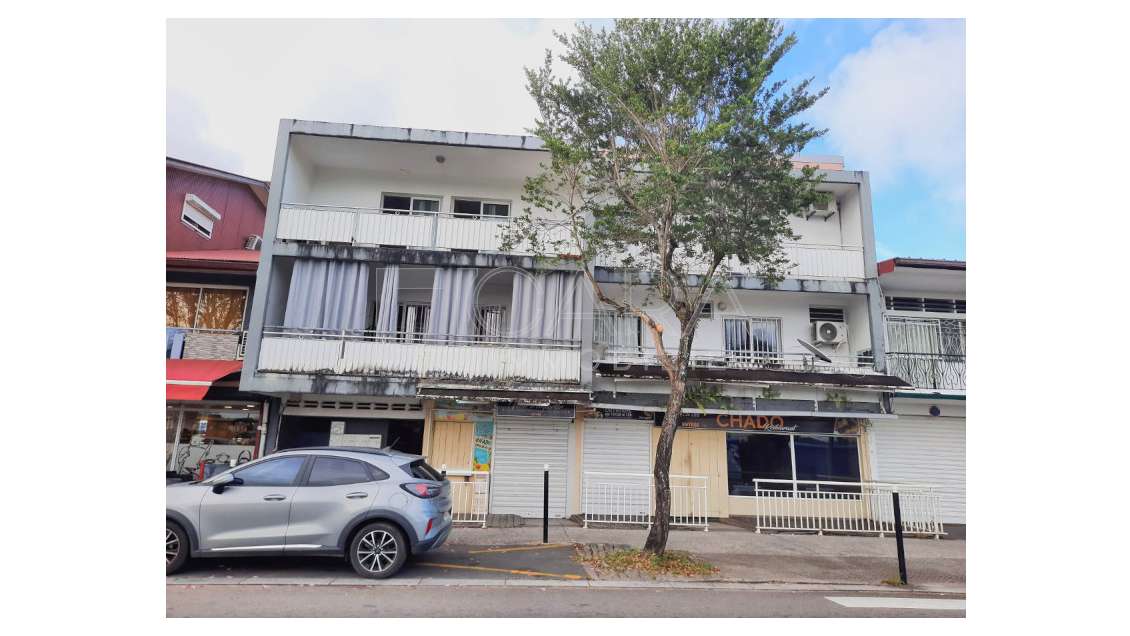 Vente immeuble loué à Cayenne