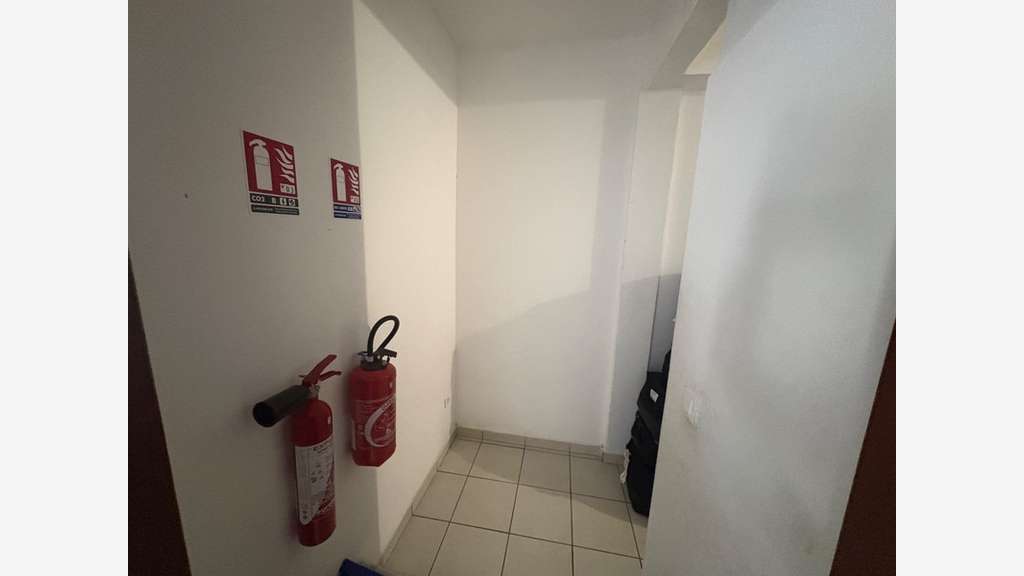 Immeuble de 180m² à vendre à Cayenne centre (973)