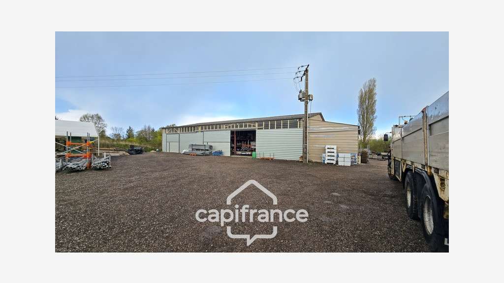 Entrepôt de 1633m² à vendre prox Chalon sur Saône