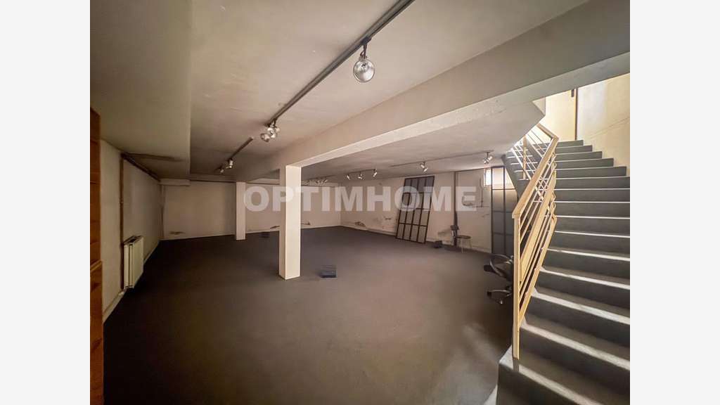 AV immeuble de caractère 194m² au coeur de Cholet