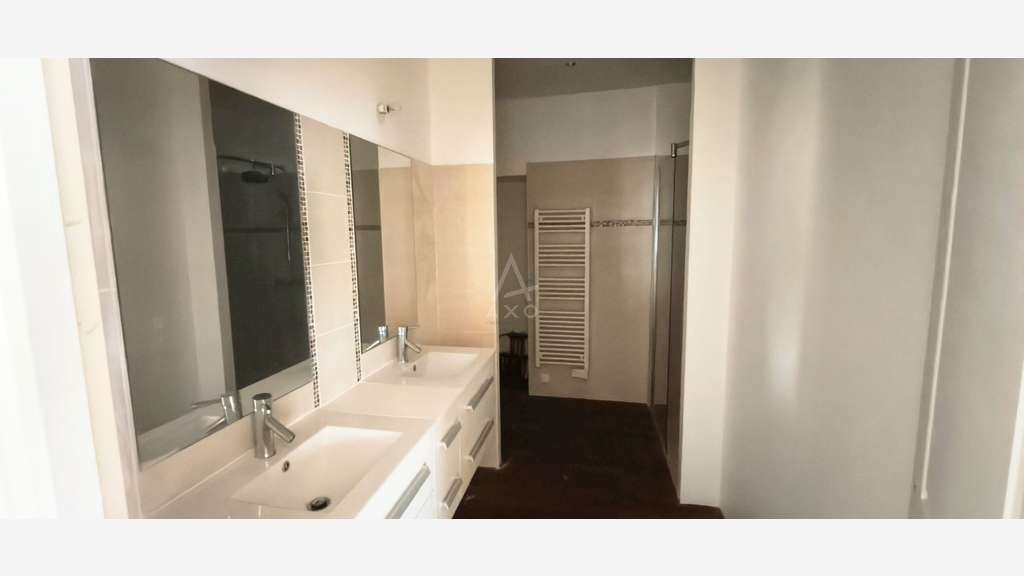 Cède immeuble de rapport 340m² centre-ville Cholet