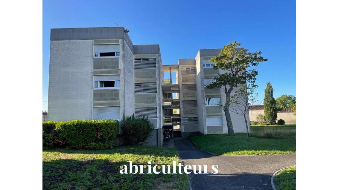 Vente immeuble de rapport à Cognac