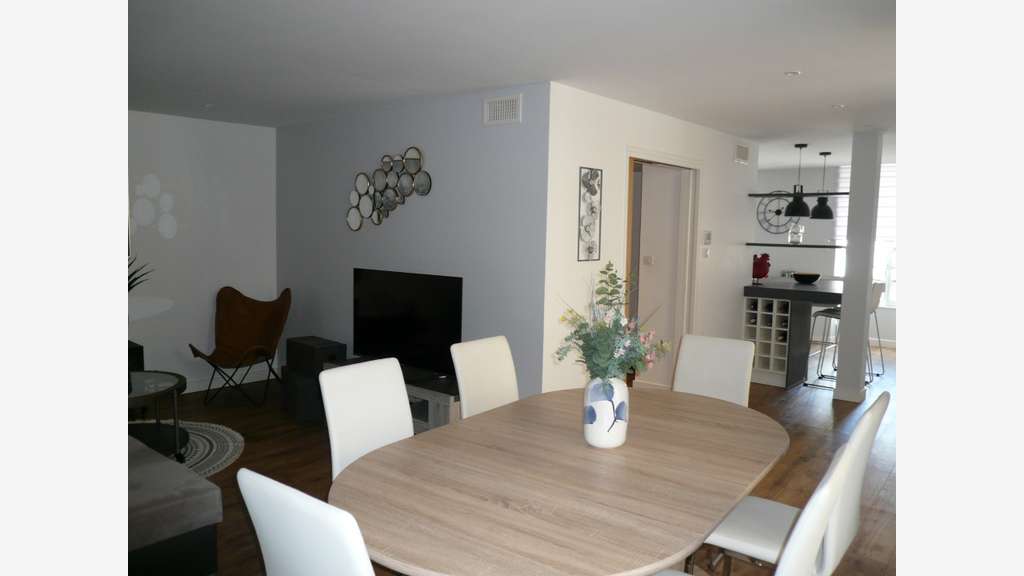 AV immeuble de rapport 106m² Cognac rue piétonne